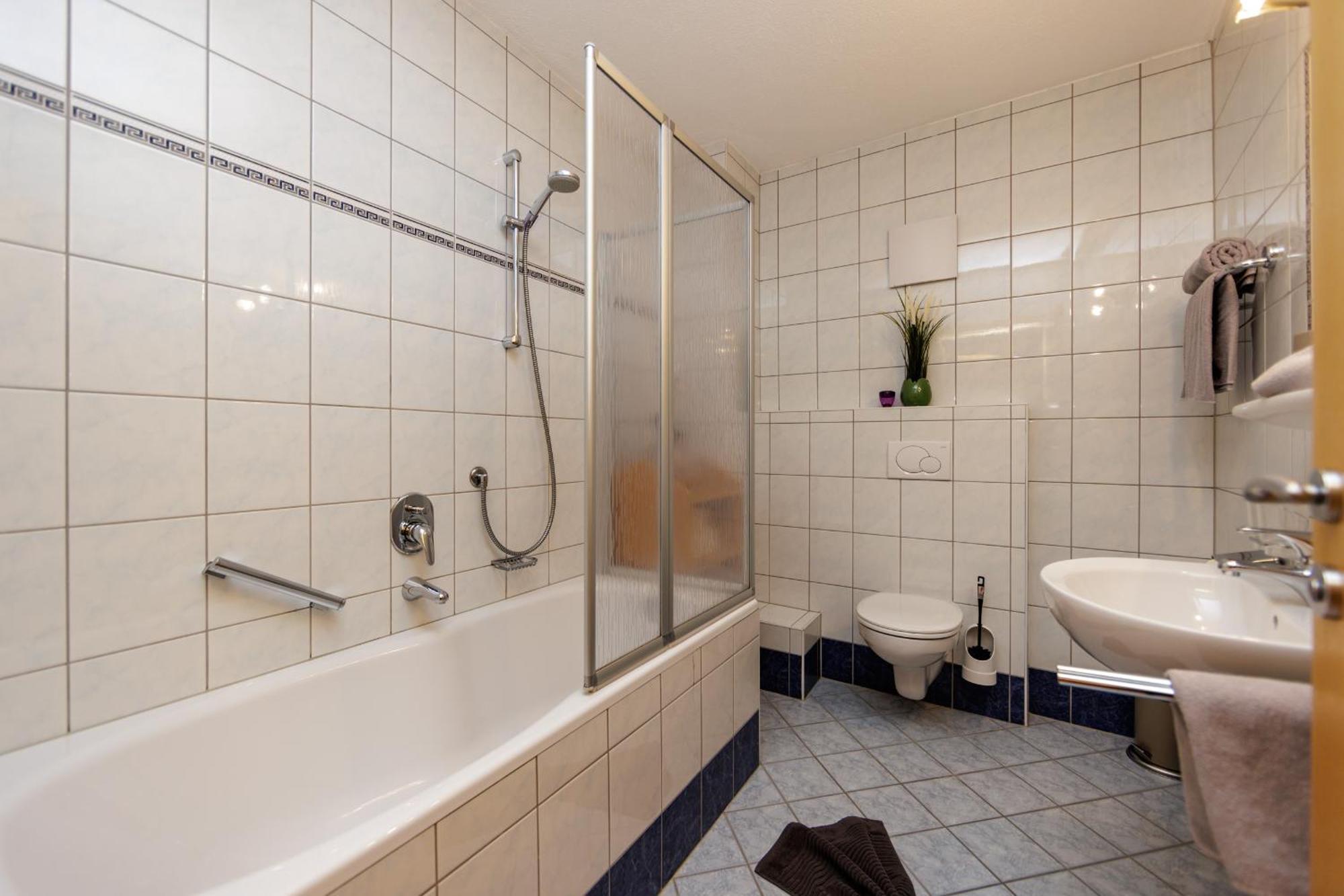 Apartmenthaus Goldeck Ried im Oberinntal Exterior photo